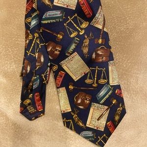 TIE MEN’S ALLYN NECKWEAR TIE👕WORN ONCE👕